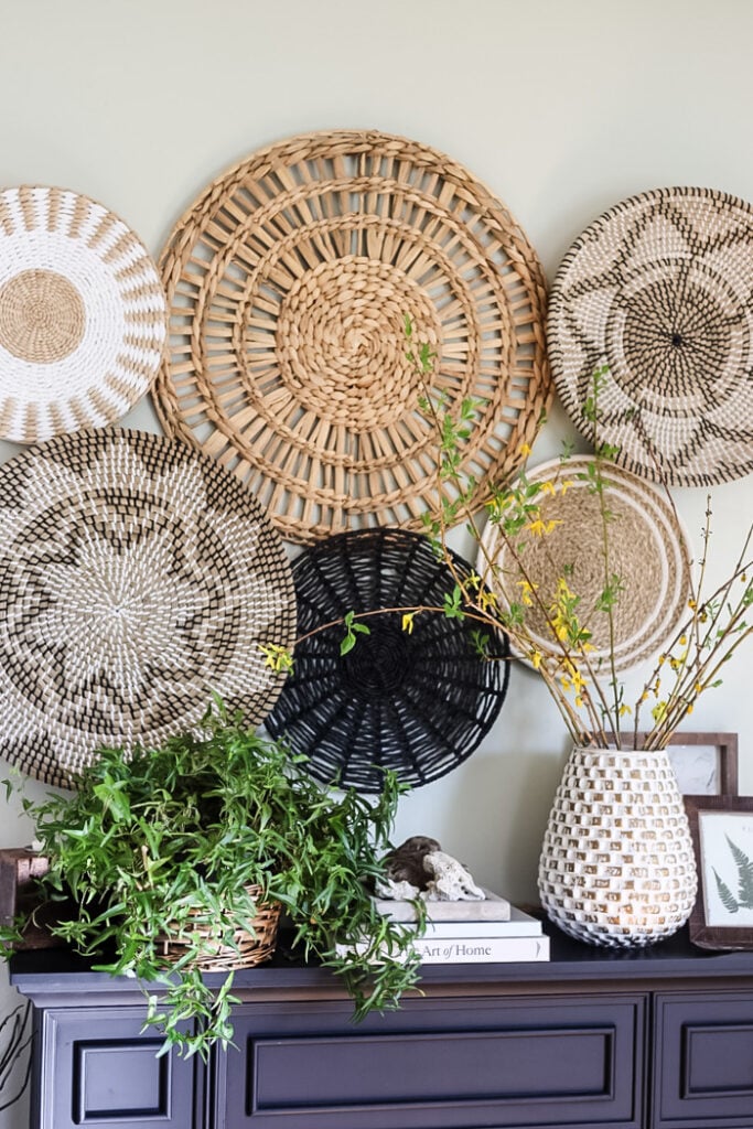 basket wall above the mantle