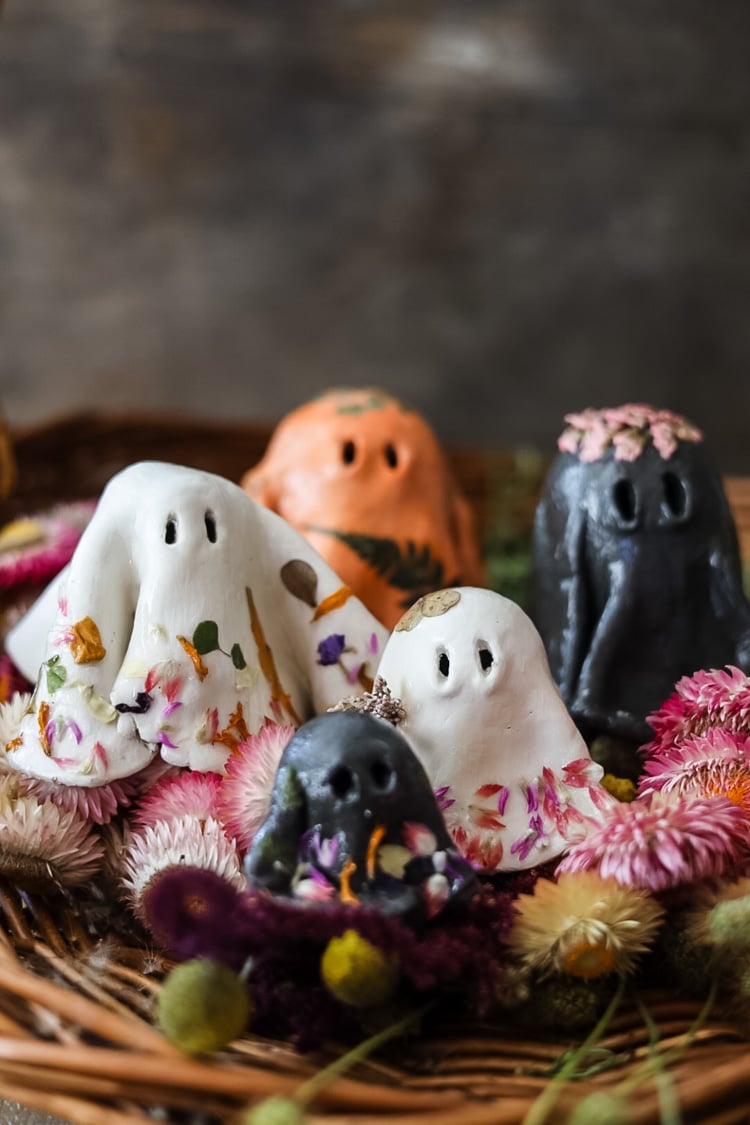 a family of air dry ghosts