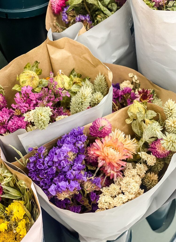 dired flower bunches