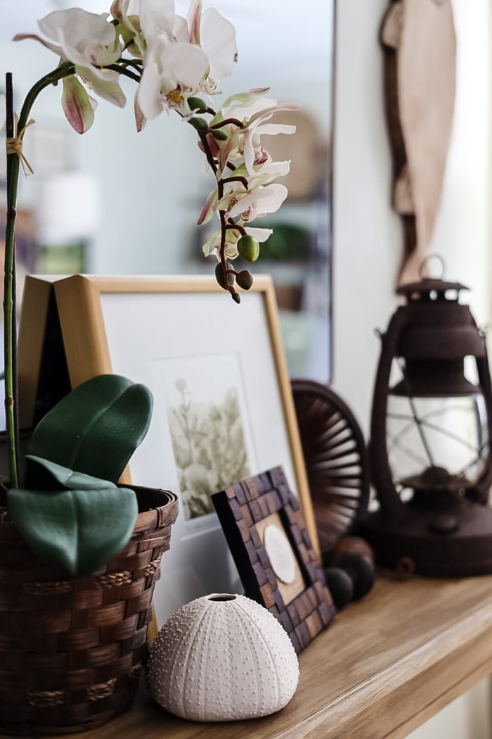 table with coastal styled decor