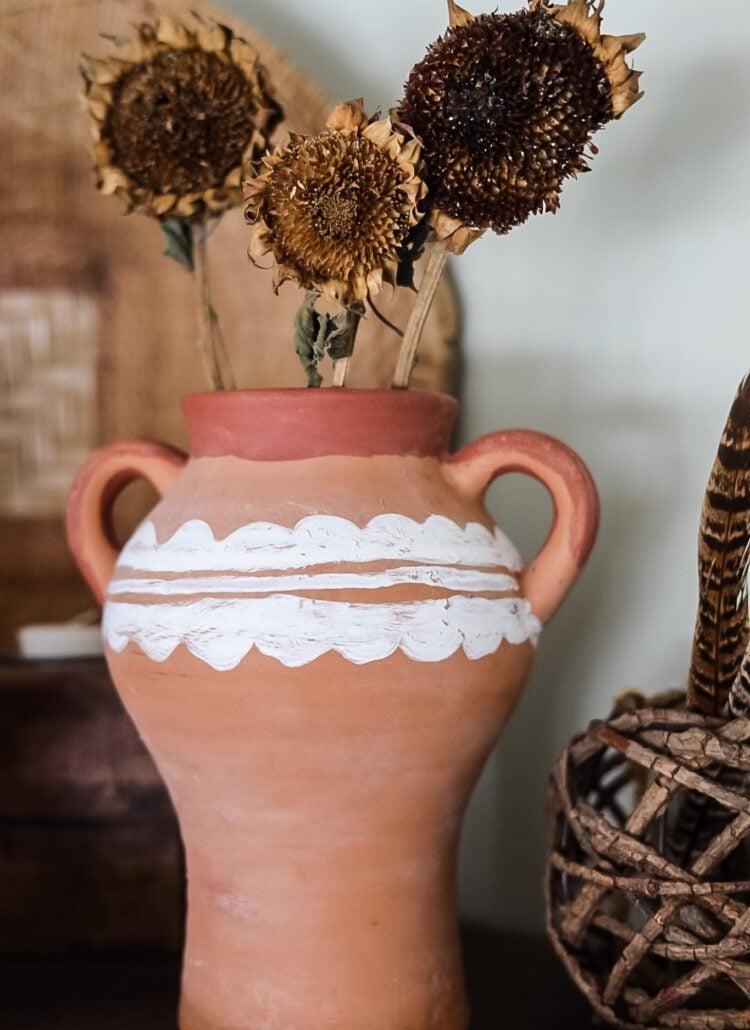 diy vase with dried sunflowers